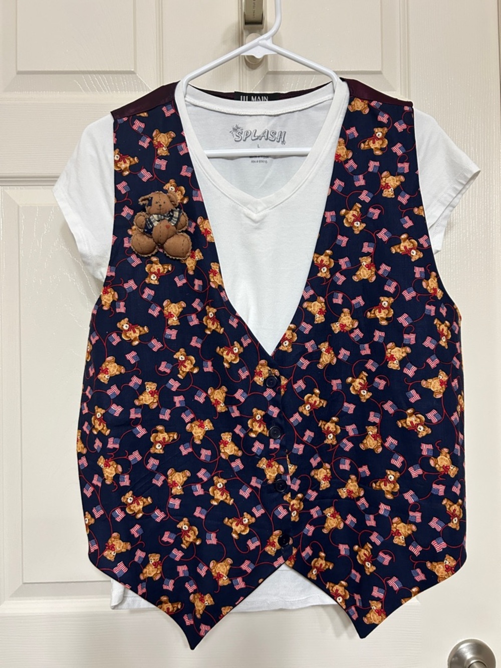 111 Main Teddy Bear American Flag Print Vest Vintage bundle w Tee Shirt and Pin - Picture 2 of 13